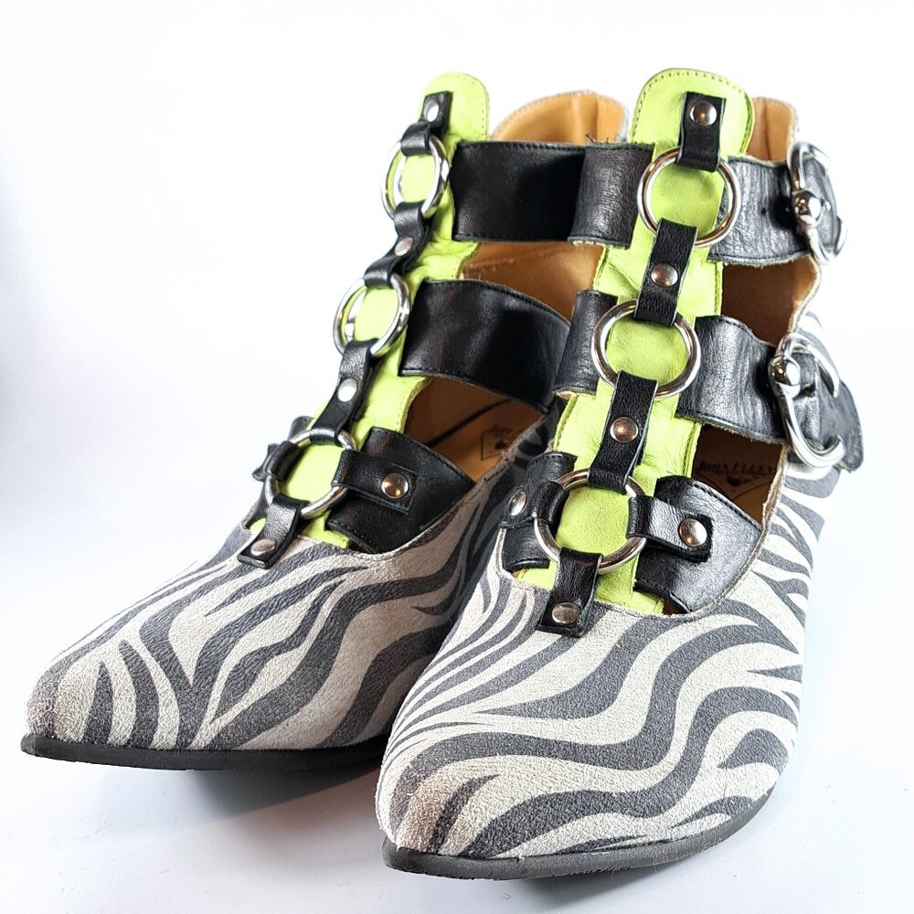 John Fluevog Tammi Rose Ankle Booties Zebra/Green Size 7.5